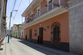 Гостиница Posada Nueva España  Арекипа